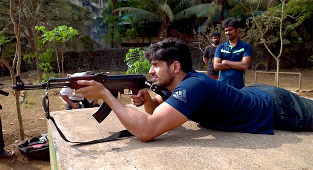 Sidharth Malhotra learns to use military weapons for Vikram Batra biopic [See photos]