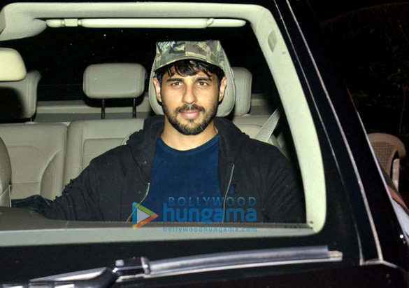 Sidharth Malhotra snapped in Mumbai