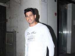 Sidharth Malhotra spotted at a dance class in Andheri