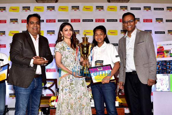 Soha Ali Khan snapped at the announcement of the winner of Classmate Spell Bee-Season 11