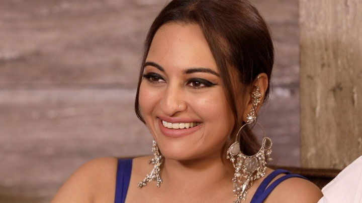Sonakshi Sinha “varun Dhawan Doesnt Have A Filter He Doesnt Need” Rapid Fire Kalank