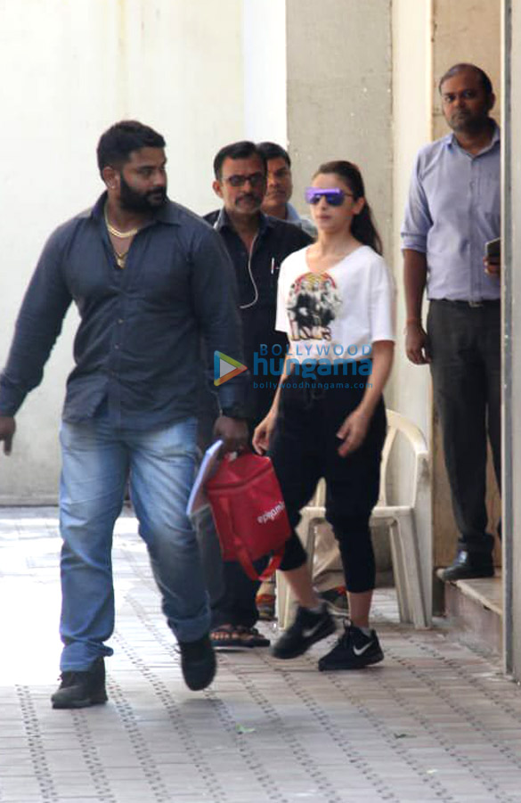 Alia Bhatt spotted at Vishesh Films’ office in Bandra