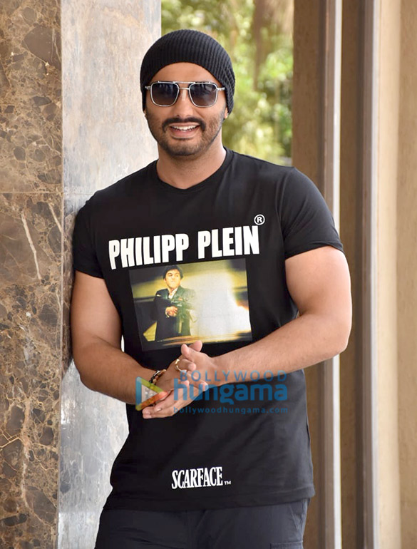 arjun kapoor snapped during indias most wanted interviews 2