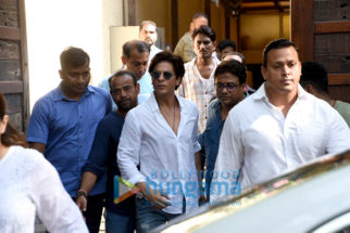 Photos: Celebs snapped at Ajay Devgn’s house arriving to pay their condolence