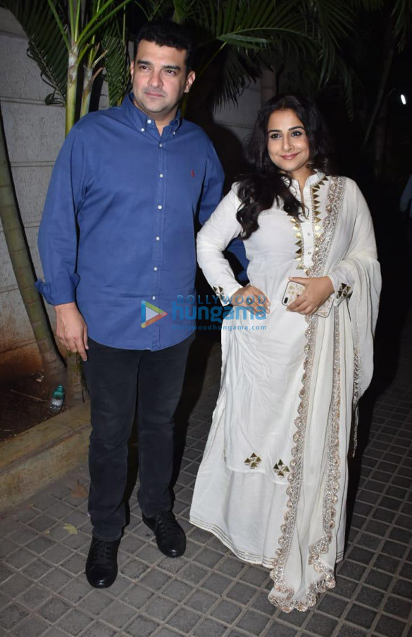 celebs grace indias most wanted special screening 5