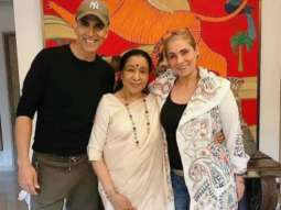 EXCLUSIVE: It’s a DOUBLE CELEBRATION for Dimple Kapadia, Sunny Deol, Twinkle Khanna and Akshay Kumar as Asha Bhosle drops in to wish them!