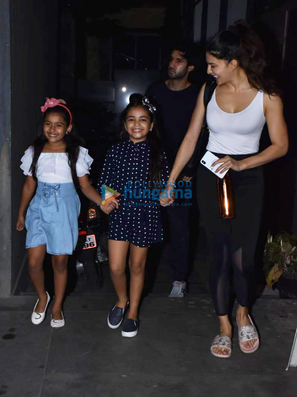 jacqueline fernandez snapped at mukesh chhabras office in juhu 3 2