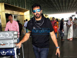 Photos: Kabir Khan and R Madhavan snapped at the airport
