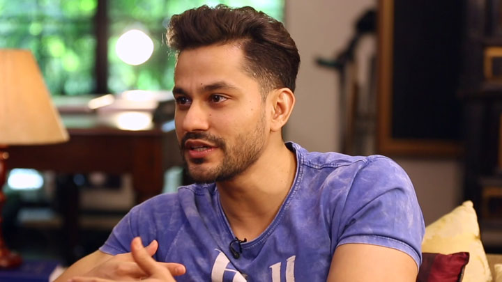 Kunal Khemu: Varun Dhawan is Very Entertaining | Go Goa Gone Sequel Out Soon | Twitter Fan Questions Kunal Khemu: Varun Dhawan is Very Entertaining | Go Goa Gone Sequel Out Soon | Twitter Fan Questions