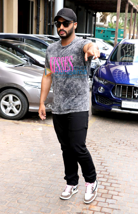 photos arjun kapoor snapped promoting his film indias most wanted at jw marriott in juhu 1
