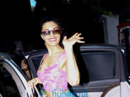 Photos: Jacqueline Fernandez spotted at Mukesh Chabbra’s office in Juhu