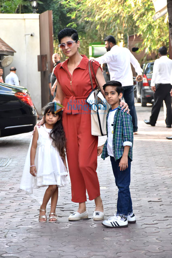 photos shilpa shetty and raj kundra snapped celebrating their son viaan rajs birthday 5