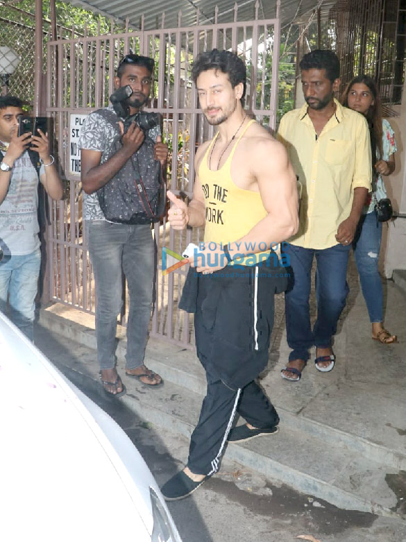 photos tiger shroff spotted at shankar mahadevans dubbing studio 2