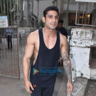 Prateik Babbar and Sussanne Khan spotted at Kromakay salon in Juhu