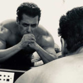 Salman Khan posts a SHIRTLESS selfie, sending fans into frenzy!