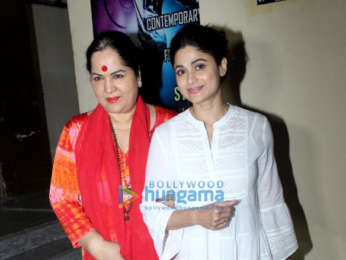 Shilpa Shetty and Shamita Shetty snapped with her mom at Juhu PVR