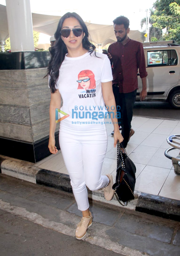 sidharth malhotra and kiara advani snapped at the airport 4