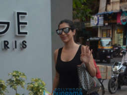 Sophie Choudry spotted at a salon in Bandra
