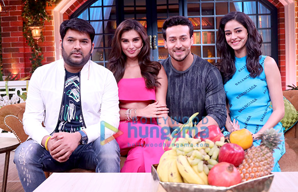 student of the year 2 stars tiger shroff tara sutaria and ananya pandey snapped on the sets of the kapil sharma show 2