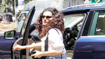 Taapsee Pannu snapped in Khar