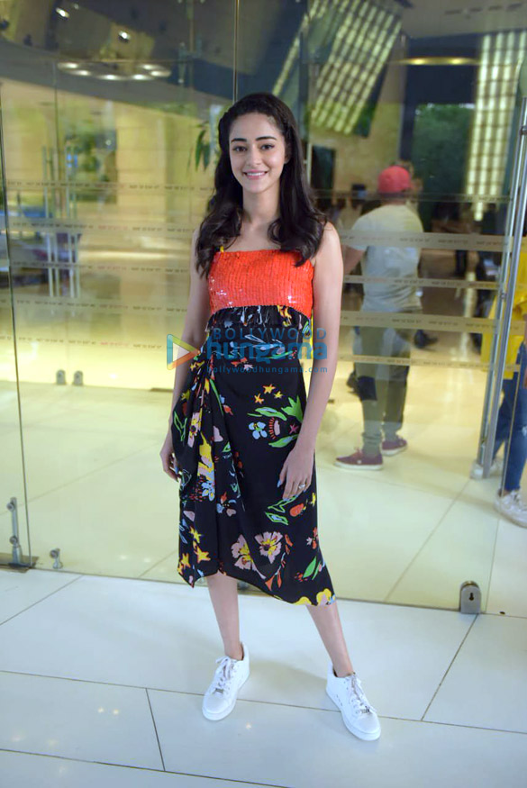 tiger shroff tara sutaria and ananya pandey snapped during student of the year 2 promotions in delhi 5