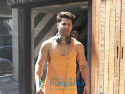 Varun Dhawan spotted at the gym in Juhu