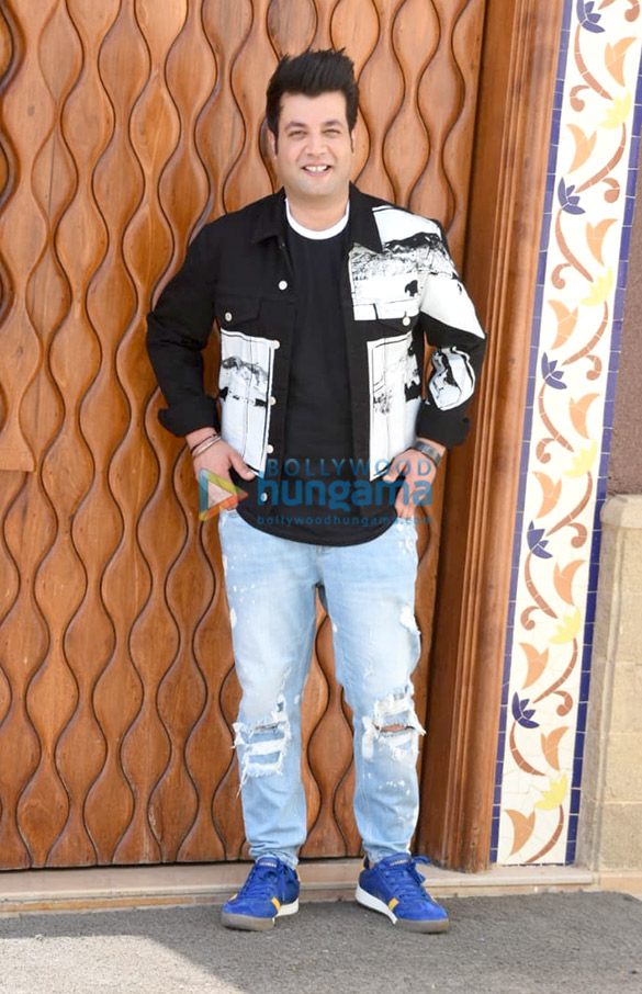 varun sharma snapped at bollywood bazinga show launch 5