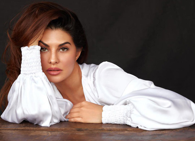 Sri Lanka Easter Bombings: Jacqueline Fernandez urges everyone to support terror attack victims in this heart-warming video! Sri Lanka Easter Bombings: Jacqueline Fernandez urges everyone to support terror attack victims in this heart-warming video!