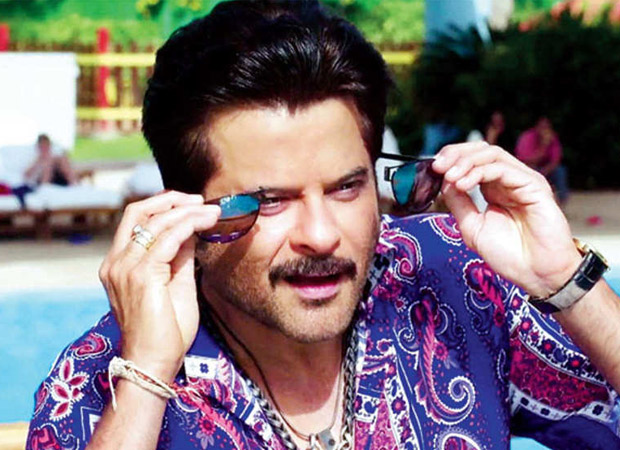 Anil Kapoor can't stop laughing after Majnu Bhai's painting from Welcome travels to Buckingham Palace