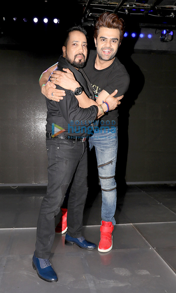 birthday bash of mika singh at sin city 4