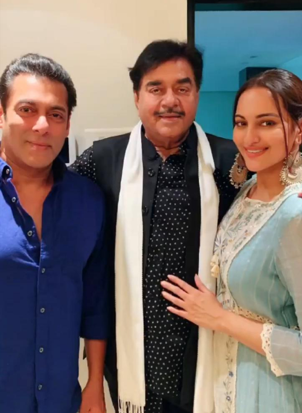 INSIDE PHOTOS: Salman Khan hosts Eid party, Sonakshi Sinha, Shatrughan Sinha, Katrina Kaif, Iulia Vantur among others attend the grand celebration