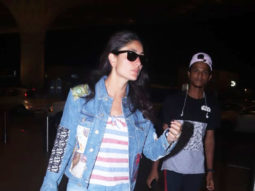Kareena Kapoor Khan SPOTTED leaving for London at Mumbai Airport