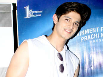 Madhoo, Kainaat Arora, Rajniesh Duggal, Rajpal Yadav, Vijay Raaz, Ekta Jain, Yasmeen Khan snapped on location shooting for Khalli Balli