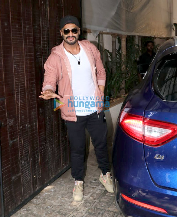 photos arjun kapoor malaika arora and others attend sonam kapoor ahujas birthday party 1