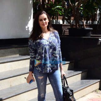 Photos: Evelyn Sharma snapped at a dubbing studio in Khar
