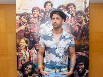 Photos: Hrithik Roshan and Mrunal Thakur snapped during 'Super 30' promotions