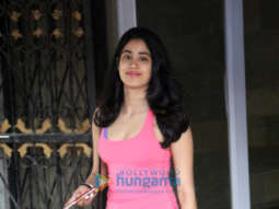 Photos: Janhvi Kapoor, Kim Sharma, Kangana Ranaut and others snapped at the gym