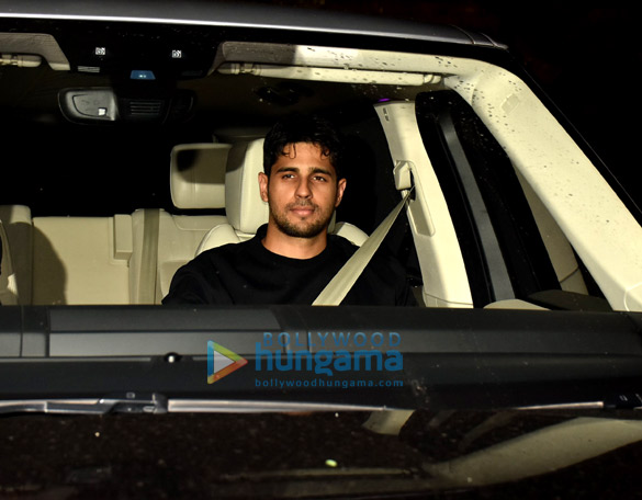 photos katrina kaif sonakshi sinha kriti sanon and others grace karan johars house party1 1
