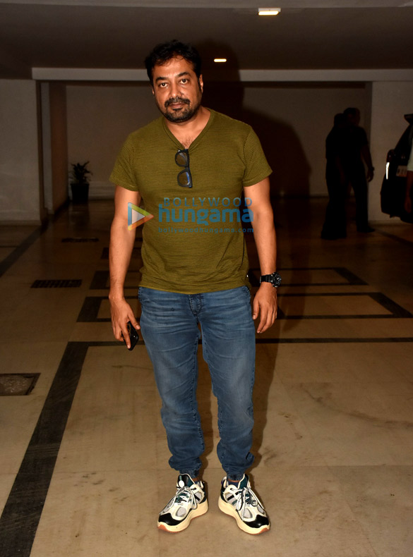 photos katrina kaif sonakshi sinha kriti sanon and others grace karan johars house party1 5