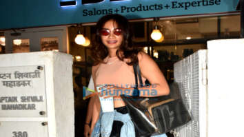Photos: Patralekha spotted at BBlunt salon in Khar