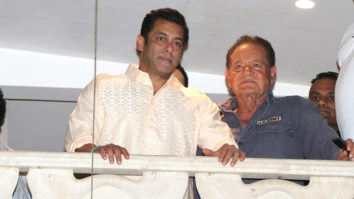Salman Khan waves hand to fans to wish Eid Mubarak