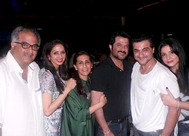 THROWBACK: This photo of Sridevi, Anil Kapoor, Boney Kapoor, Sunita Kapoor, Sanjay Kapoor, Maheep Kapoor is a timeline gem