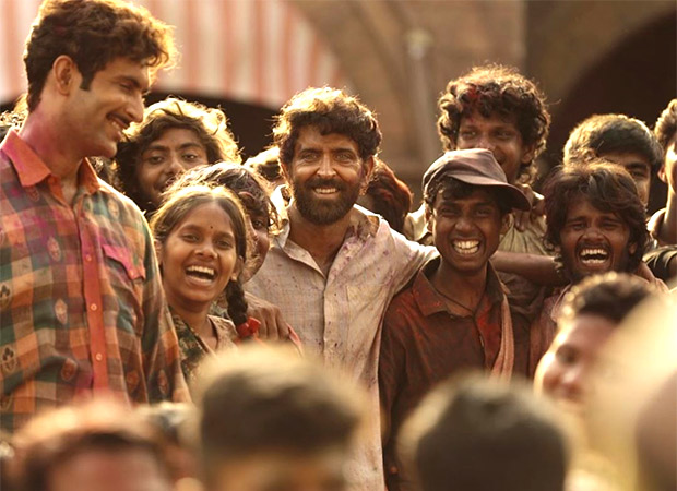 Watch: Hrithik Roshan shares a video of the first time he met the kids of Super 30