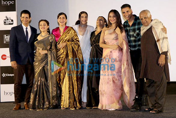 photo akshay kumar vidya balan taapsee pannu and nithya menon grace the trailer launch of their film mission mangal 5 2
