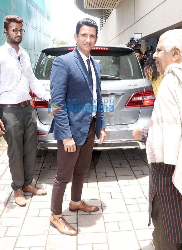 photo akshay kumar vidya balan taapsee pannu and nithya menon grace the trailer launch of their film mission mangal 6
