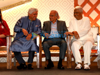 Photos: Bollywood celebs grace the Shemaroo Living Legends event