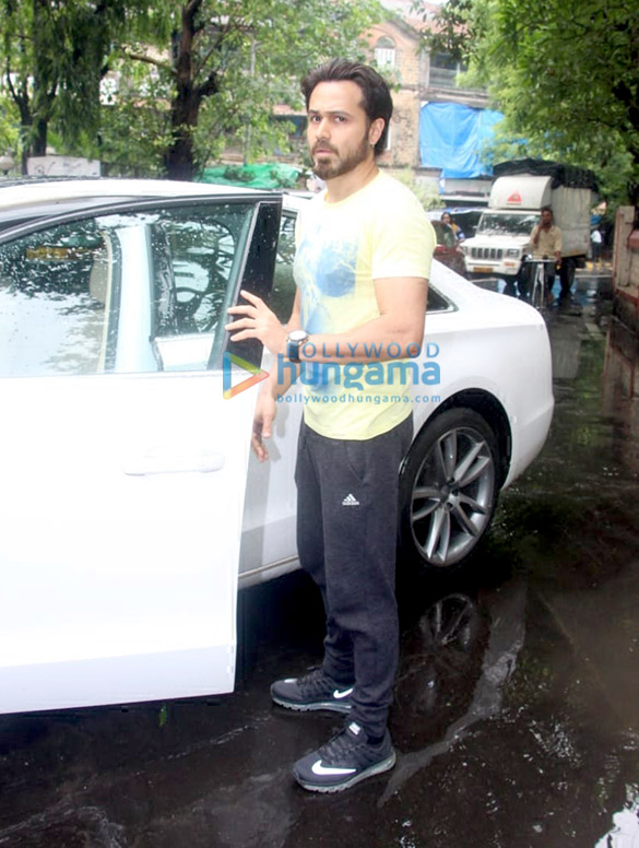photos emraan hashmi spotted at shankar mahadevans studio 3