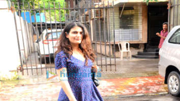 Photos: Fatima Sana Shaikh spotted in Juhu