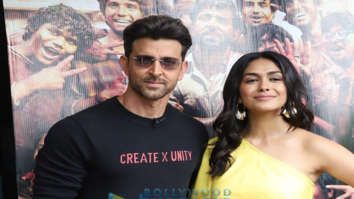 Photos: Hrithik Roshan and Mrunal Thakur snapped promoting their film Super 30