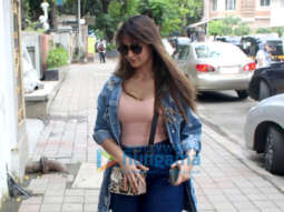 Photos: Ileana D’Cruz and Esha Gupta snapped at a clinic in Bandra